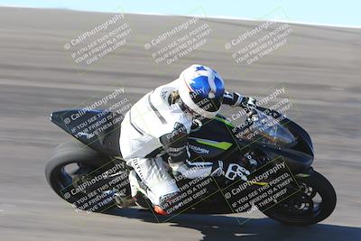 media/Dec-10-2023-SoCal Trackdays (Sun) [[0ce70f5433]]/Bowl (1020am)/